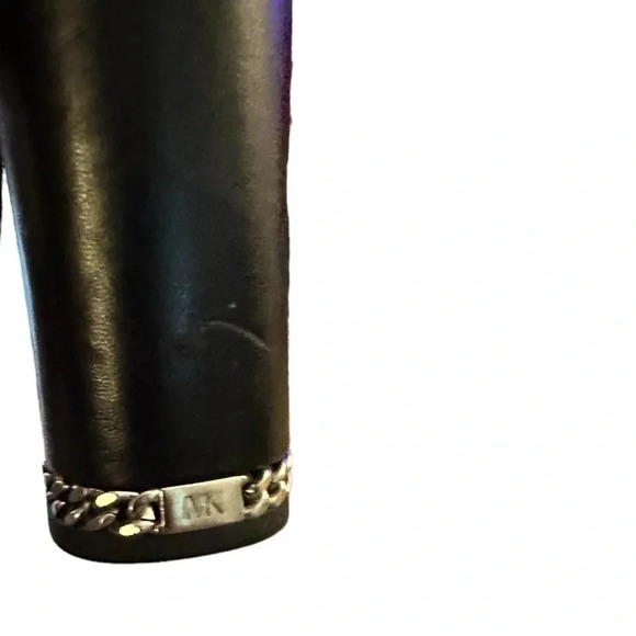 MICHAEL KORS Vintage Dolores Side Zip Bootie Black Leather - Picture 8 of 10